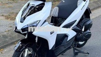 Honda Air Blade 2017 Trắng đen Tự động
