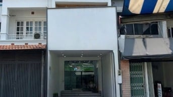 MẶT TIỀN 135C ĐẶNG VĂN NGỮ– 5 PHÒNG – GIÁ 45 TR