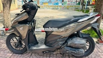 Honda Vario 150 Vàng cát 118 vạn. Xe văn phòng