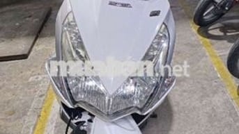 Honda Air Blade 125 Trắng