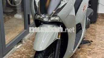 Honda SH 350i 2022 Xám 8000km