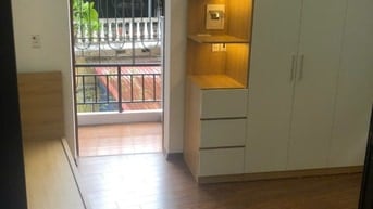Cho thuê nhà 4 tầng lô góc,33m2, phố Quan Nhân,MIỄN MÔI GIỚI,QUẢNG CÁO