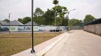 BÁN LÔ ĐẤT 132M, MT 8M, NGÃ BA KINH DOANH, NHỈNH 3 TỶ , HOÀ LẠC
