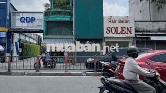 MẶT TIỀN QUANG TRUNG NHÀ ĐẸP MỚI SƠN SỬA GẦN THỐNG NHẤT