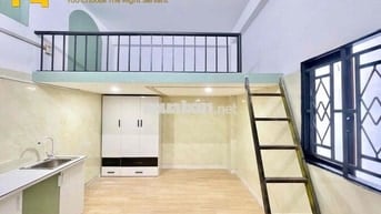 NGAY GIA ĐỊNH RỘNG 30m2 - Máy lạnh tủ quần áo