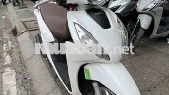 Honda Vision 2023 Smartkey Trắng