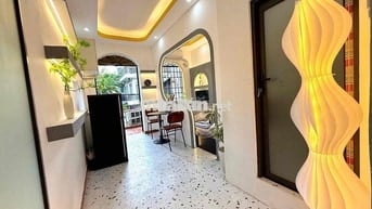 Cho thuê căn 1pn tách bếp balcon máy giặt riêng full nt Hoà Hưng q10