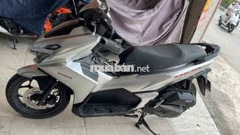 Honda Air Blade 125 Thể thao 2026 Bạc 400km