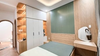 Bán nhà Mới Hẻm Võ Văn Tần, 2 Phòng ngủ, Full nội thất, Vào ở liền