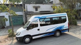 Xe khách Iveco 16 chỗ 2022 Trắng 50.000km