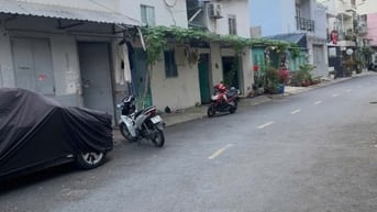 Nhà Nát Vuýp tại Lê Đức Thọ hẻm xe hơi 8m 