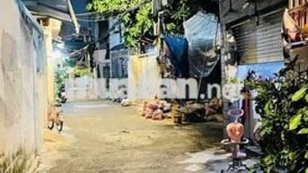 NHÀ QUANG TRUNG HẺM XE HƠI 1 SẸC - NHÀ CÒN RẤT MỚI