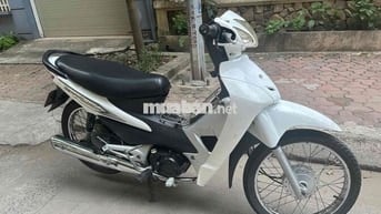 Xe máy 50cc màu Trắng cưc ngon  học sinh