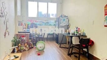 cho thuê Toky Tower 2pn 2wc nhà trống 
