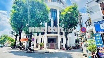 Cho thuê Toà nhà Nhà 131 Hoà Hưng Q10,20x19m, 1 trệt hầm 4 lầu, 360 tr