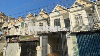 Nhà tại Lê Văn Lương-Ngay ngã 4 Nguyễn Bình. Nhà trống nhận ngay