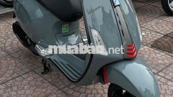 Piaggio Vespa Sprint 2025 Xám Vài ngàn km