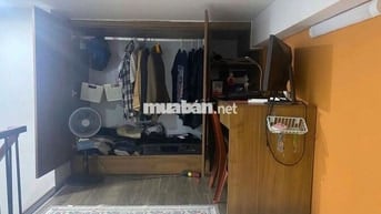 P601 đủ đồ có ban công và gác xép