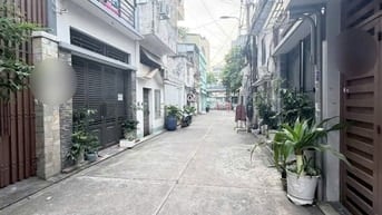 Bán nhà Hẻm xe hơi 6m Phổ Quang, Tân Bình, DT 3.6x12m, 2 tầng, 6.69 tỷ