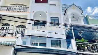 HẺM 6m gần CẦU XÉO_GÒ DẦU_4.3x18m_ĐÚC 3.5 TẤM MỚI_4PN_S.Thượng