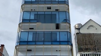 Cho thuê toà nhà 21-23 Phổ Quang, P.2, Q.Tân Bình_Diện tích: 7x22m