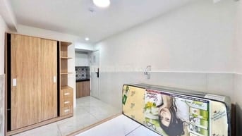 Trống sẵn 1 Phòng Căn Hộ chung cư Mini có ban công Cửa sổ thoáng