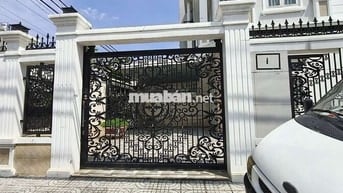 BIỆT THỰ GÓC NGAY NGÃ TƯ BÌNH PHƯỚC, CHỢ ĐẦU MỐI TĐ, 120M2 5PN 5WC 