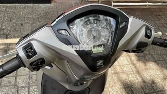 Honda Lead 4V Xám Việt Nam