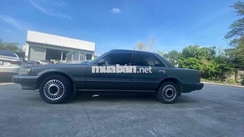Toyota Cressida Xám Số sàn