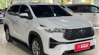 7 Chỗ. Xăng lai Điện - INNOVA CROSS HYBRID 2024