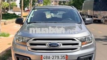 Ford Everest 2017 Số sàn Bạc 7 chỗ Dầu