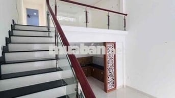 Cho thuê nhà nguyên Căn Trung Tâm Phố