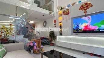bán nhà đẹp Lê Hồng Phong chính chủ