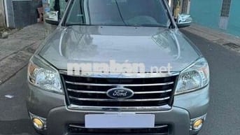 Ford Everest Limited 2012 Xám