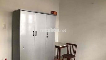 Chính Chủ Cho Thuê Nhà HXH 108 Trần Quang Diệu 3 Tầng 3pn 4wc NT 18tr