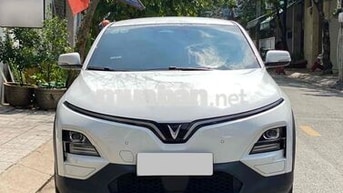 VinFast VF6 Eco 2025 (biển trắng)  Free sạc giá TL