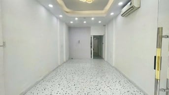 nhà 6 PHÒNG NGỦ 3,6X15 SƯ VẠN HẠNH. hẻm xe hơi
