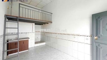 PHÒNG TRỌ GÁC CAO GIÁ RẺ - CÓ BAN CÔNG - BÌNH TÂN giáp TÂN PHÚ