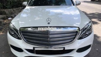 Mercedes-Benz C250 2017 Trắng 45.000 dặm