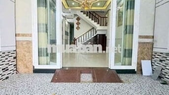 Nhà rộng 3 phòng KDC Quân Báo gần Chợ Bà Bộ