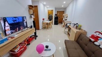 Chính chủ cần bán CC Him Lam Phú Đông, DT: 68m2 full nội thất, Giá tốt