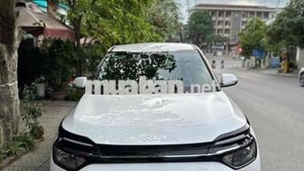 Kia Carens Trắng 42.180 km