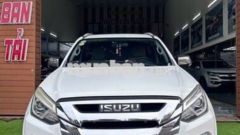 Isuzu Mux 2019 số sàn