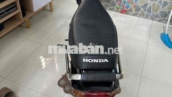 Honda Dream Thái Đen Xăng