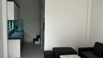  Bán nhà xây mới căn góc 2 thoáng, thang máy nguyên bản 05 tầng x 35 m