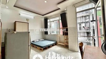CHO THUÊ PHÒNG BAN CÔNG FULL NỘI THẤT GẦN AEON TÂN PHÚ
