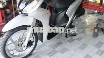 Honda Vision 2020 Bạc