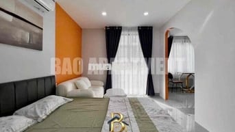 Cho thuê Căn hộ full nội thất ban công gần đại học Kinh tế Quận 10