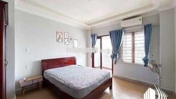 1 PHÒNG NGỦ BANCON Rộng 45m2, GẦN QUẬN 4, QUA PHÚ MỸ HƯNG VÀ ĐH UFM