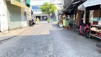 Mặt tiền kinh doanh Lê Văn Quới